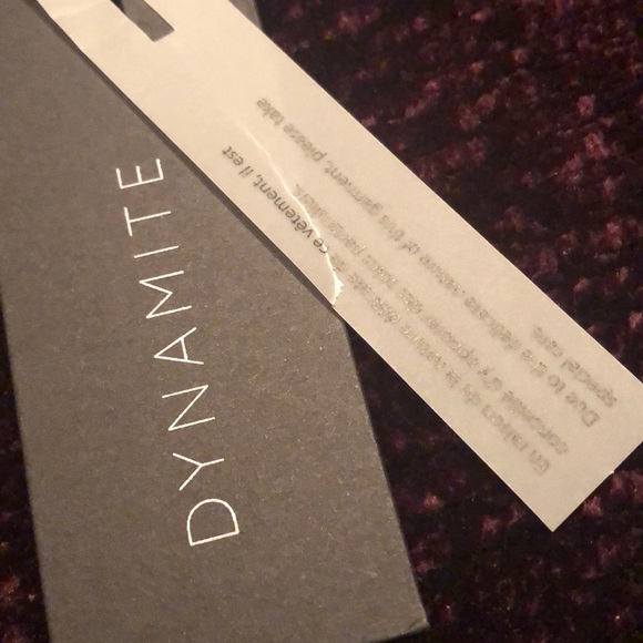 DYNAMITE BURGUNDY CHENILLE SWEATER NWT - Picture 4 of 9